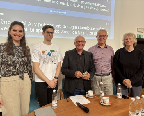 Z leve proti desni: Zoja Anžur, Filip Dobranić, dr. Ivan Bratko, dr. Marko Robnik Šikonja, dr. Olga Markič